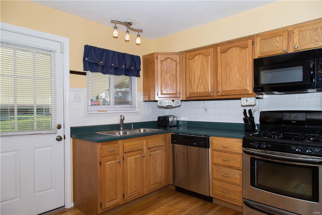 201 Lindy Boulevard Ballwin, MO 63021 - Photo 9 of 31 Gallery Image 9