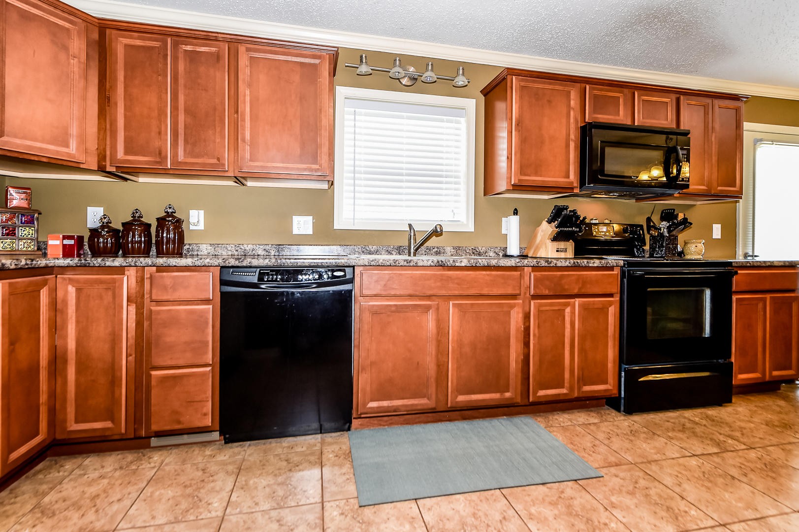 2485 Topside Road Louisville, TN 37777 - Photo 15 of 30 Gallery Image 15