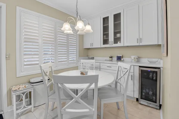 $11,000 | 817 North Ocean Boulevard, Unit 17, Delray Beach, FL 33483