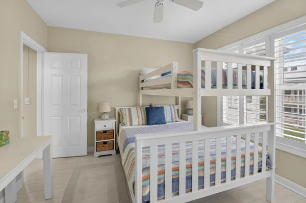 $11,000 | 817 North Ocean Boulevard, Unit 17, Delray Beach, FL 33483