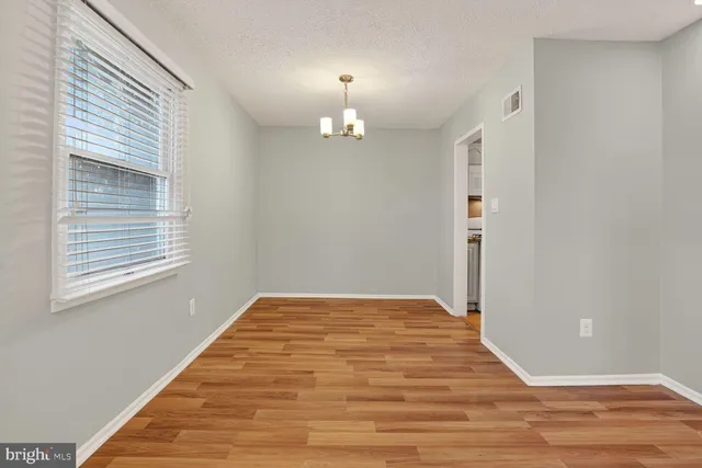 $3,200 | 7600 Lisle Avenue, Falls Church, VA 22043