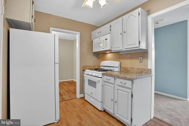 $3,200 | 7600 Lisle Avenue, Falls Church, VA 22043