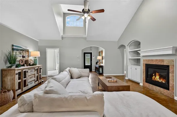 $1,390,000 | 22301 Coronado Somerset Drive, Sorrento, FL 32776