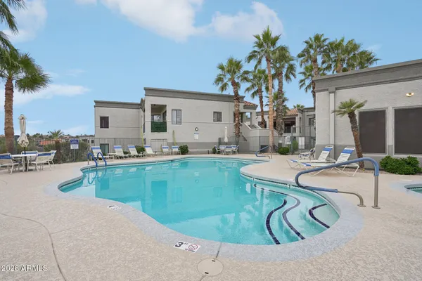 $324,900 | 10401 North Saguaro Boulevard, Unit 237, Fountain Hills, AZ 85268