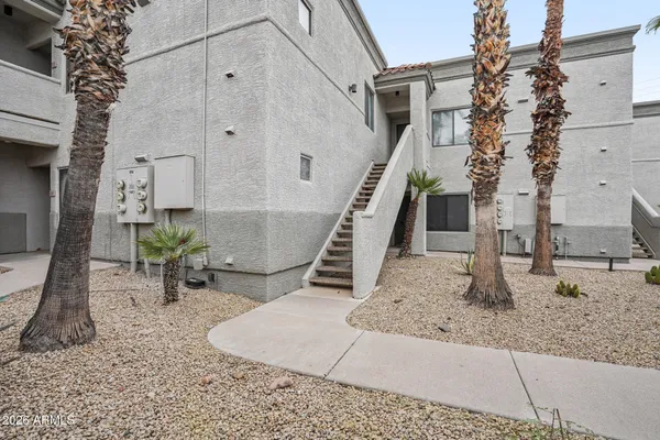 $324,900 | 10401 North Saguaro Boulevard, Unit 237, Fountain Hills, AZ 85268