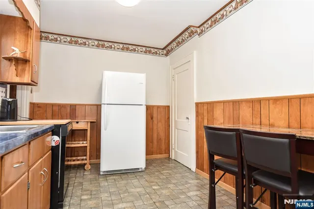 $618,000 | 417 Franklin Avenue, Hasbrouck Heights, NJ 07604