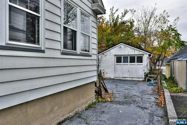 $618,000 | 417 Franklin Avenue, Hasbrouck Heights, NJ 07604