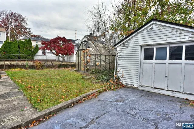 $618,000 | 417 Franklin Avenue, Hasbrouck Heights, NJ 07604