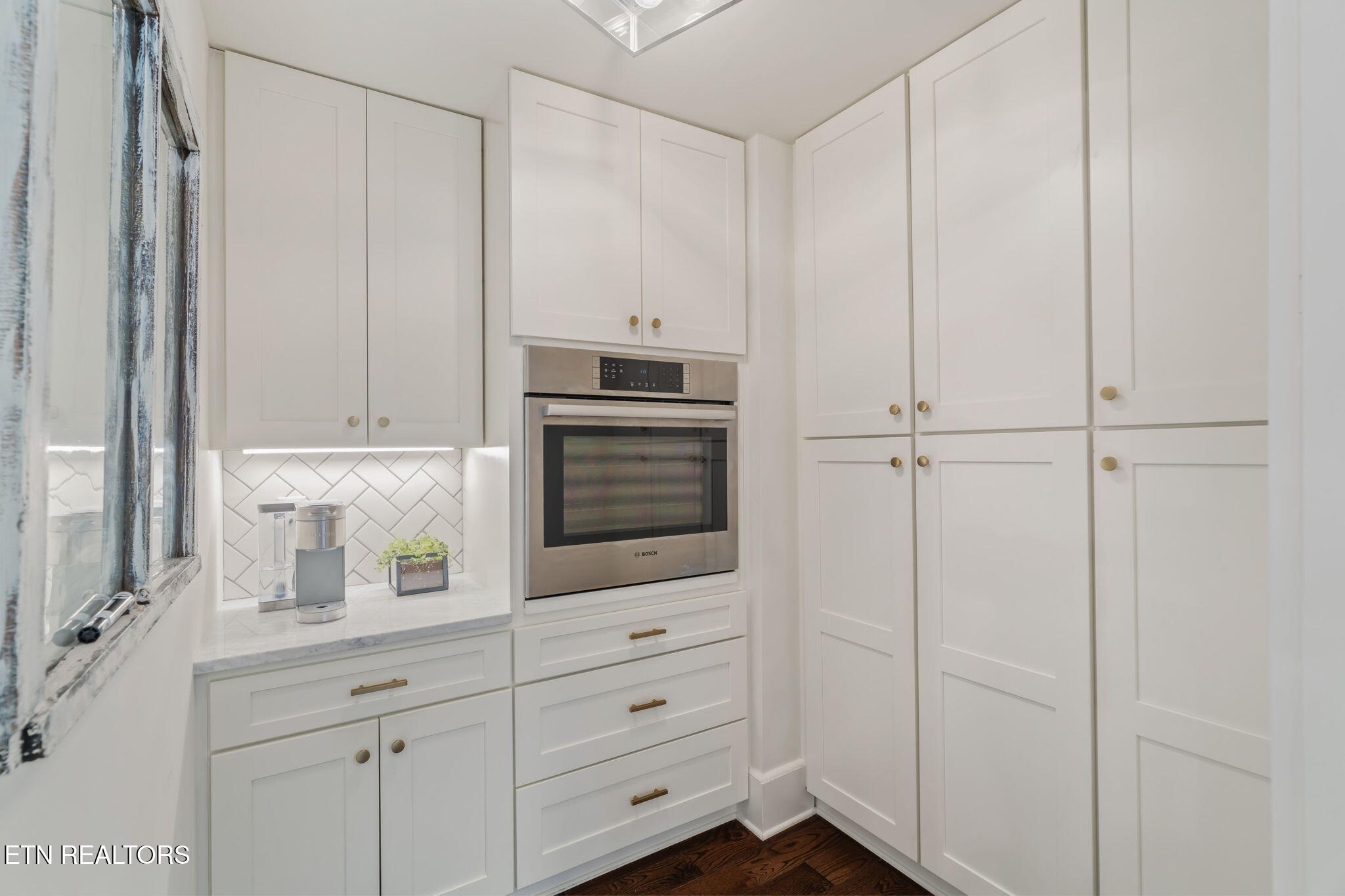 6526 Westminster Road Knoxville, TN 37919 - Photo 27 of 60 27-web-or-mls-6526 Westminster Road-15
