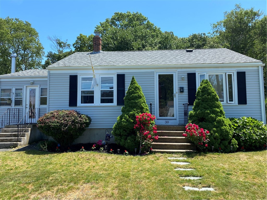 30 Novelty Road Warwick, RI 02889 - Photo 1 of 28 Gallery Image 1
