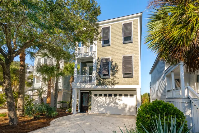 $2,795,000 | 25 Ocean Point Drive, Isle of Palms, SC 29451