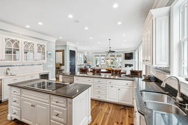 $2,795,000 | 25 Ocean Point Drive, Isle of Palms, SC 29451