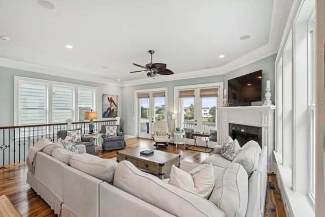 $2,795,000 | 25 Ocean Point Drive, Isle of Palms, SC 29451