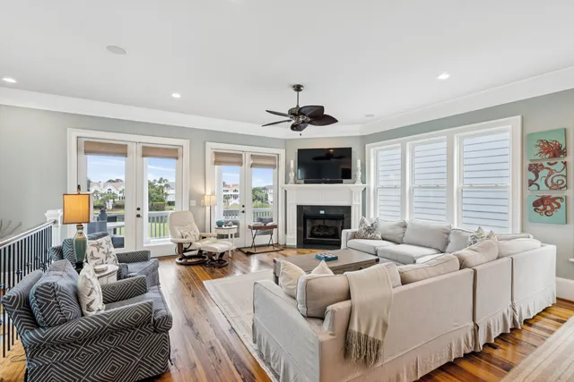$2,795,000 | 25 Ocean Point Drive, Isle of Palms, SC 29451