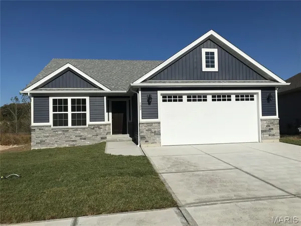 $319,900 | 1649 Flagstaff Drive, Festus, MO 63028