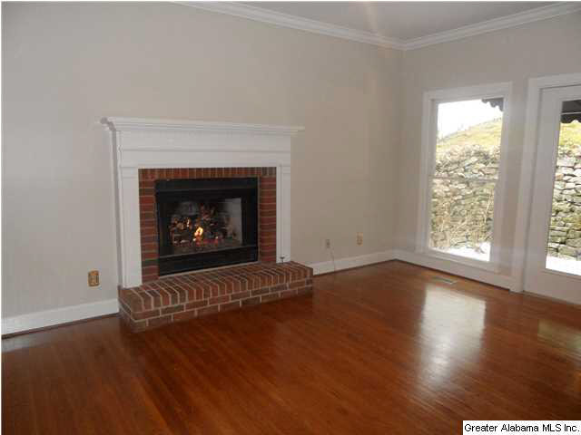 1219 Saulter Road Birmingham, AL 35209 - Photo 8 of 25
