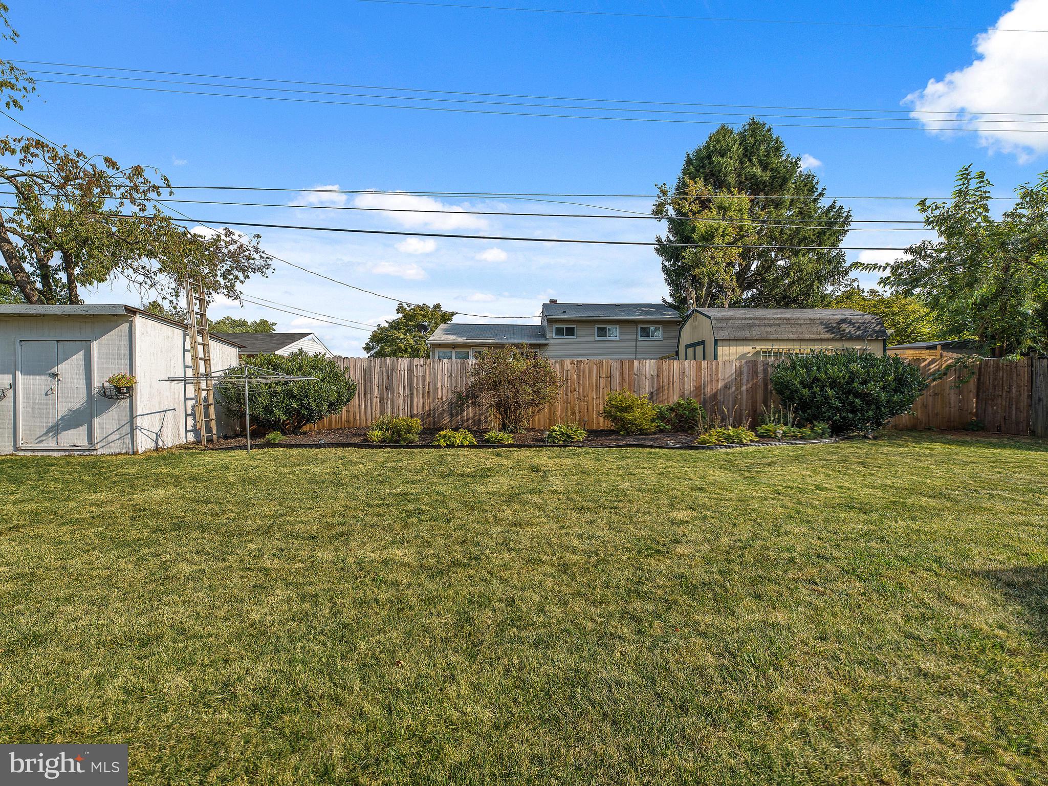 1023 Marksworth Road Baltimore, MD 21228 - Photo 33 of 33 Large fenced in yard!