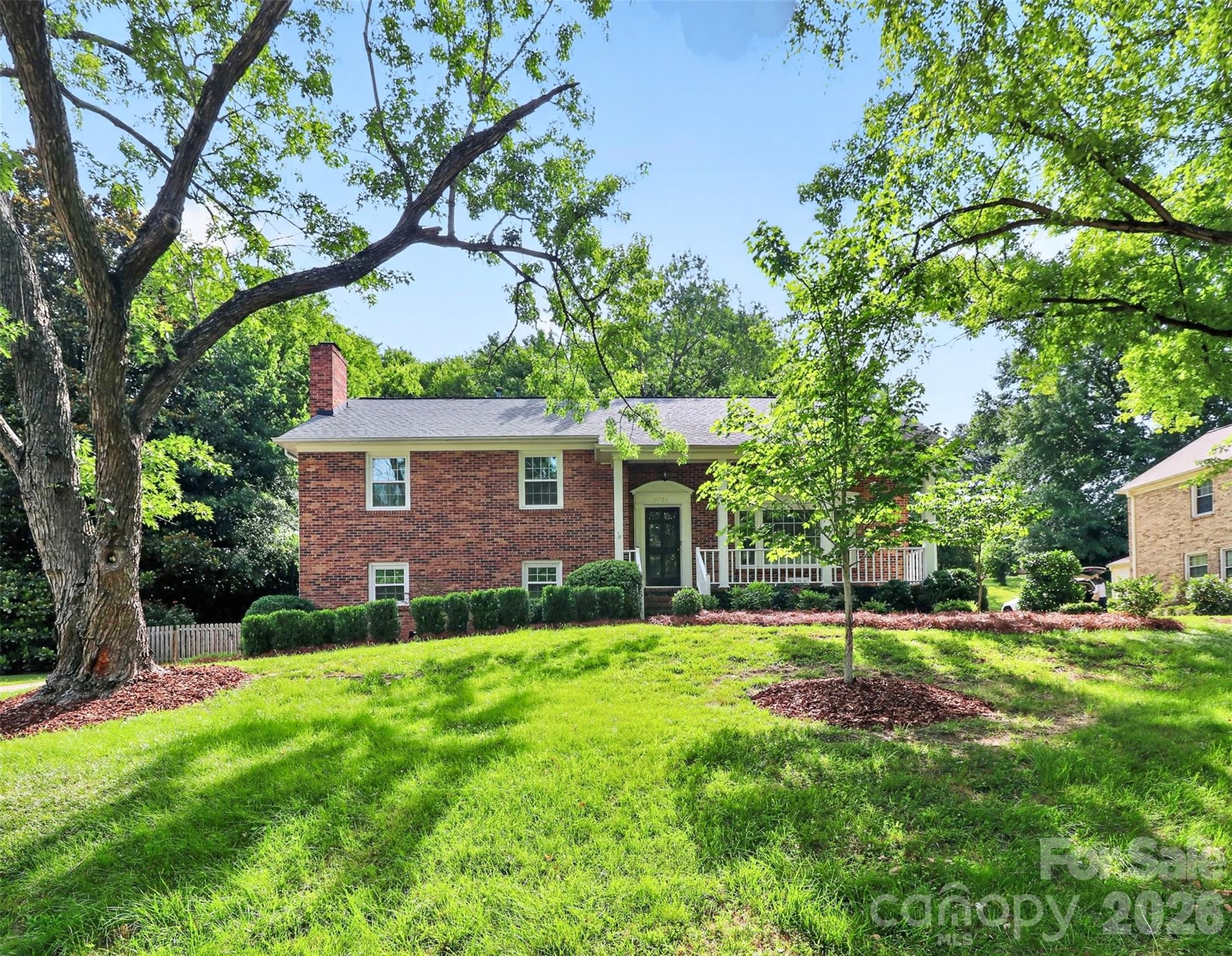 6725 Windyrush Road Charlotte, NC 28226 - Photo 3 of 35