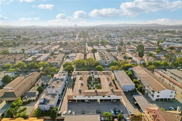 $319,000 | 738 South Chapel Avenue, Unit 15, Alhambra, CA 91801