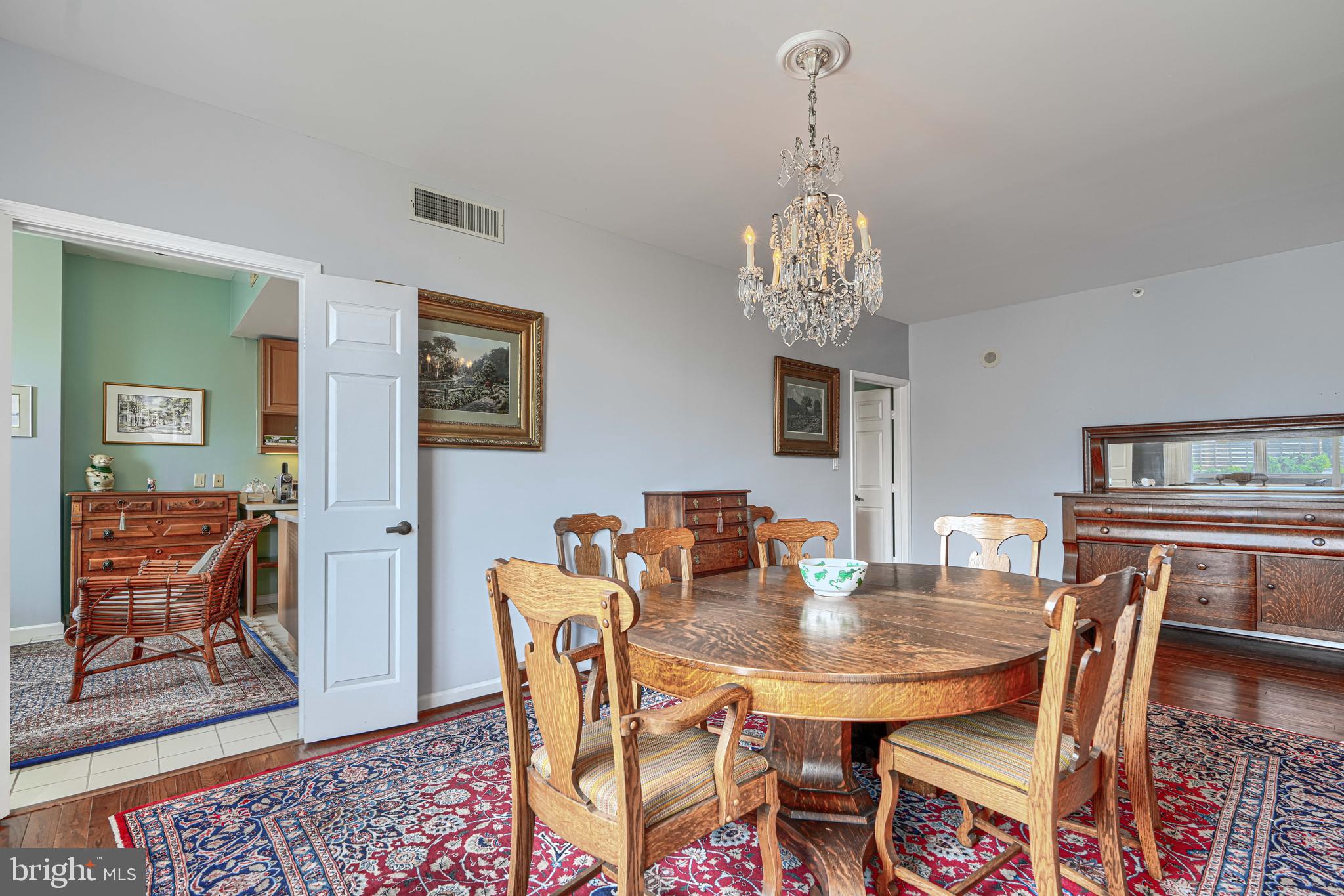3801 Canterbury Road, Unit 912 Baltimore, MD 21218 - Photo 27 of 79 Dining area view into kitchen breakfast area