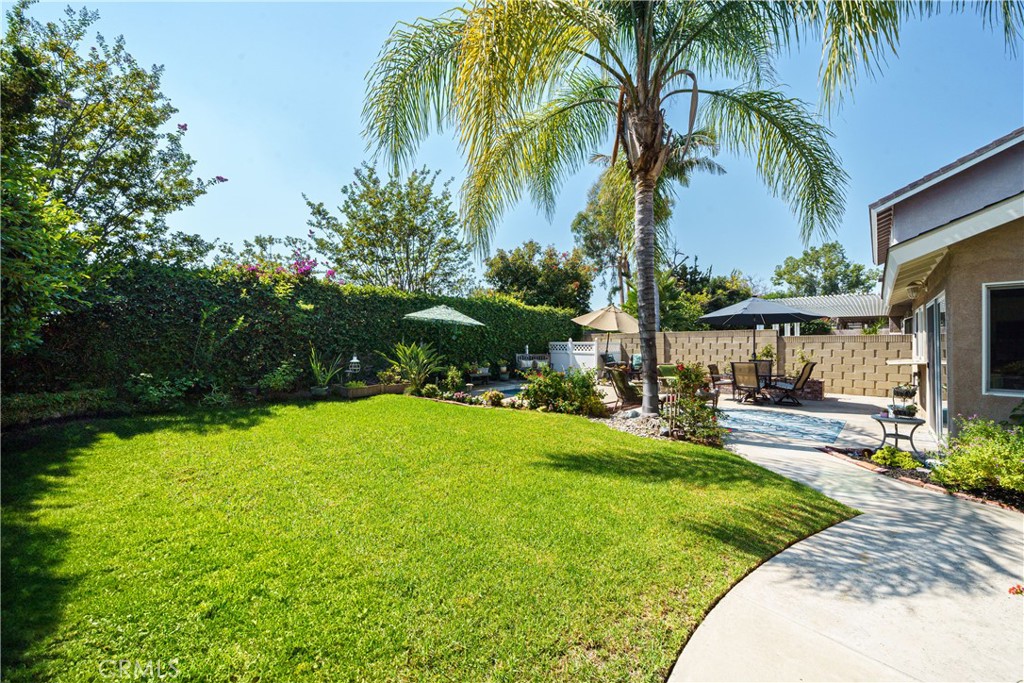 24602 Vía Raza Lake Forest, CA 92630 - Photo 26 of 34