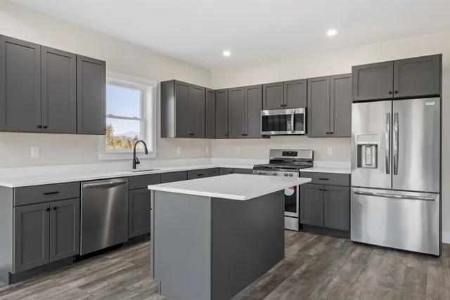 $799,000 | 43 Melina's Way, Thornton, NH 03285