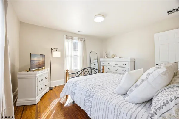 $1,249,000 | 119 North Clermont Avenue, Margate City, NJ 08402