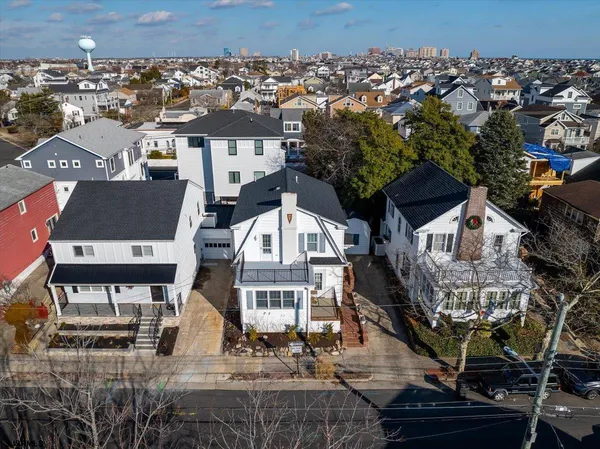 $1,249,000 | 119 North Clermont Avenue, Margate City, NJ 08402