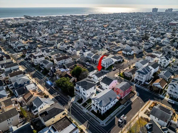 $1,249,000 | 119 North Clermont Avenue, Margate City, NJ 08402