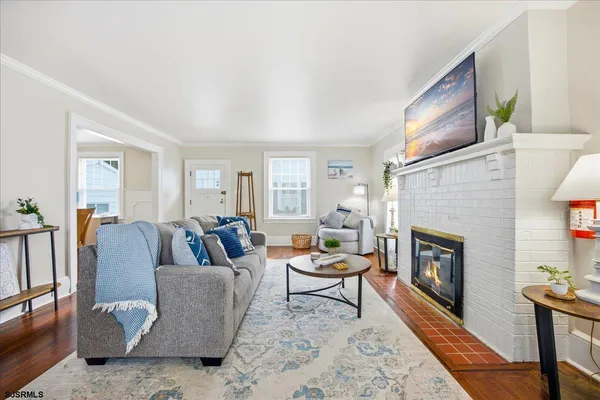 $1,249,000 | 119 North Clermont Avenue, Margate City, NJ 08402