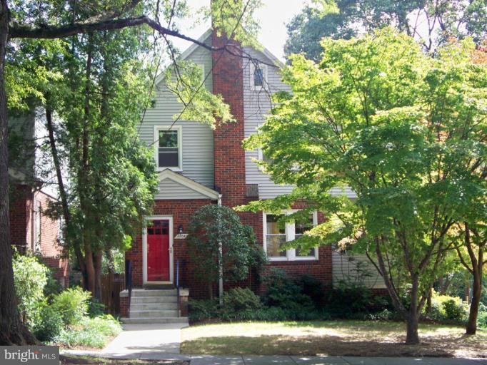 3204 Military Road Northwest Washington, DC 20015 - Photo 1 of 15 Exterior (Main)