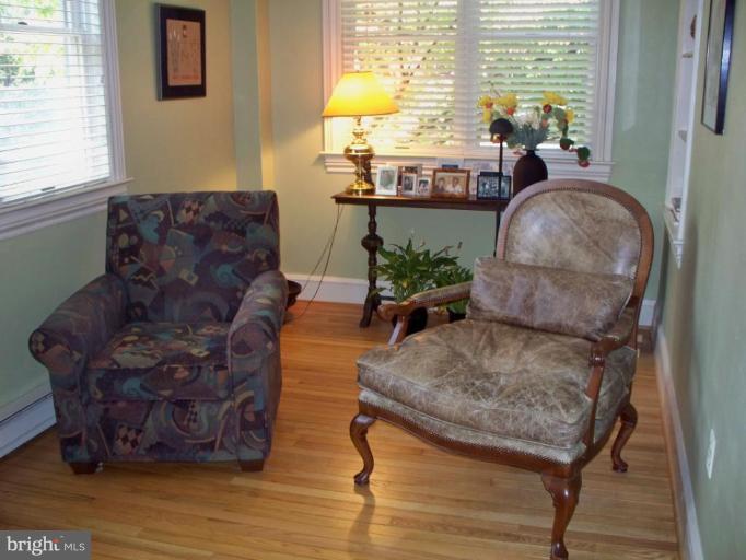 3204 Military Road Northwest Washington, DC 20015 - Photo 7 of 15 Den