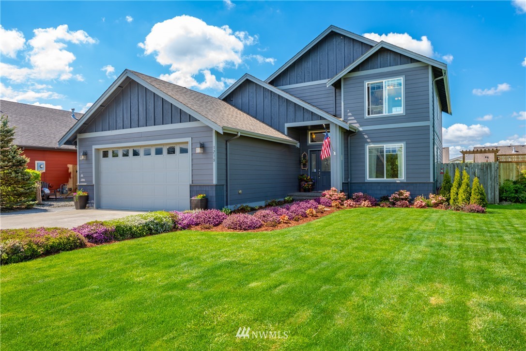 1215 Hovel Road Sumas, WA 98295 - Photo 1 of 40