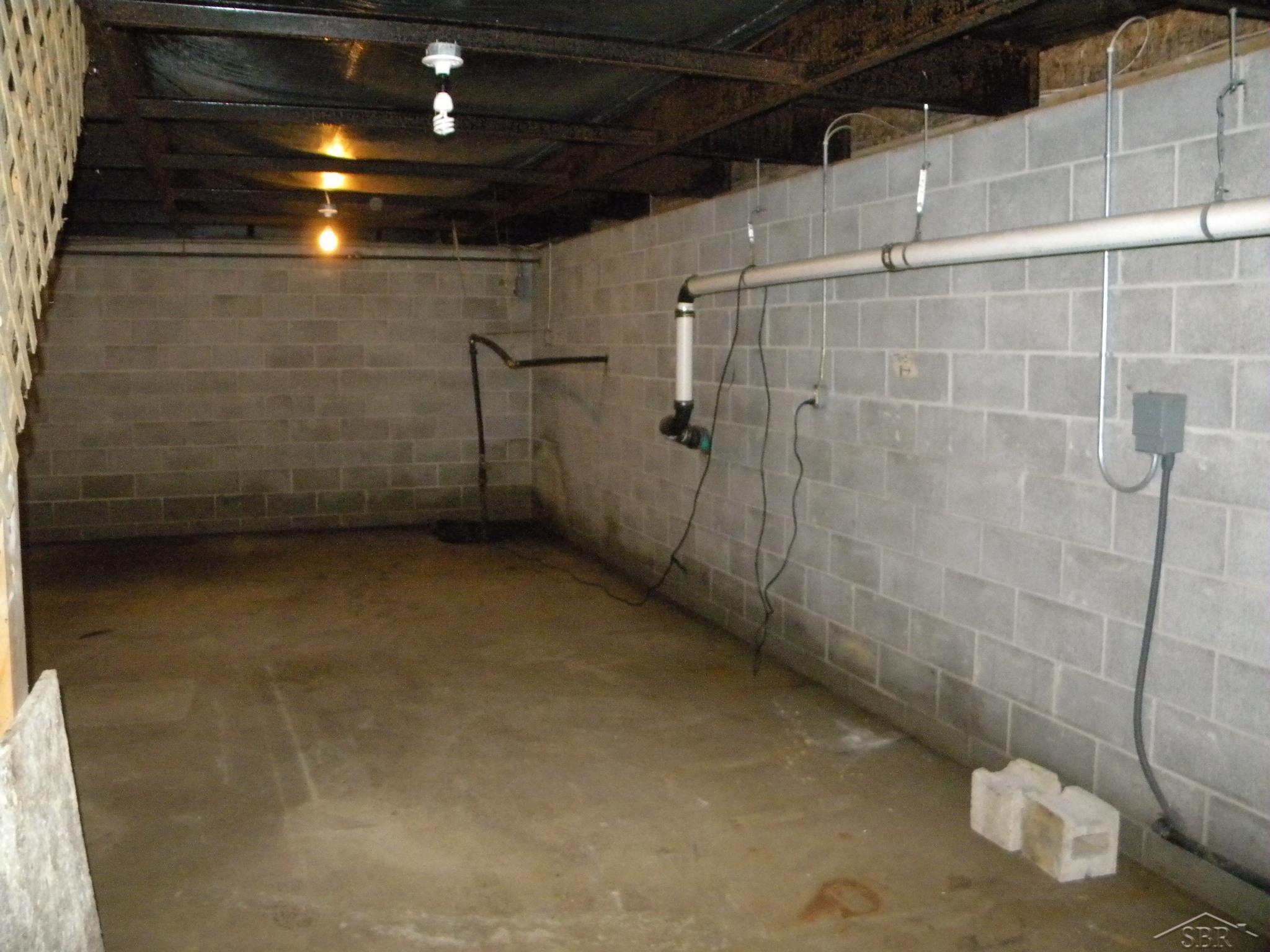 12635 Frost Road Hemlock, MI 48626 - Photo 15 of 22 50115116-14.JPG