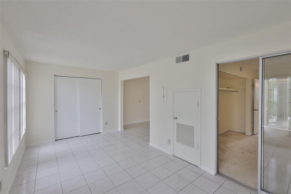2358 Ecuadorian Way, Unit 56 Clearwater, FL 33763 - Photo 20 of 33 a view of an empty room