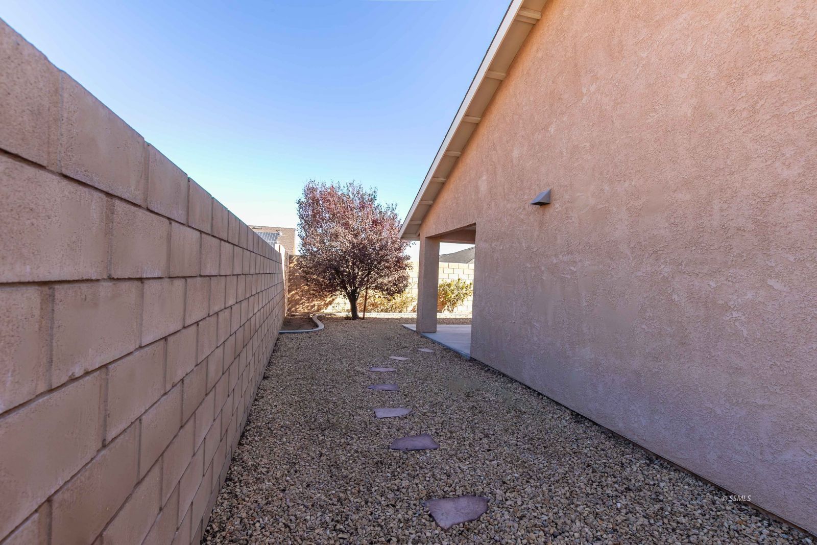 412 South Inyo Street Ridgecrest, CA 93555 - Photo 29 of 31