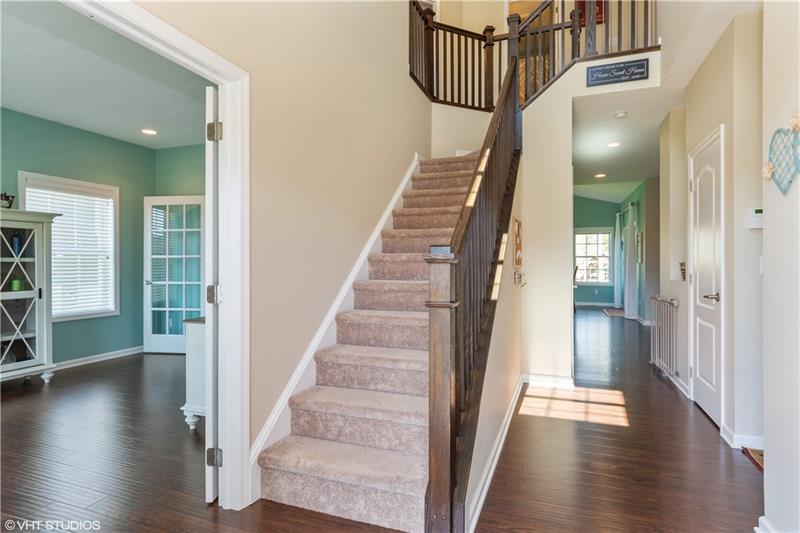 135 Vista Rdg Lane Valencia, PA 16059 - Photo 4 of 25 Gallery Image 4