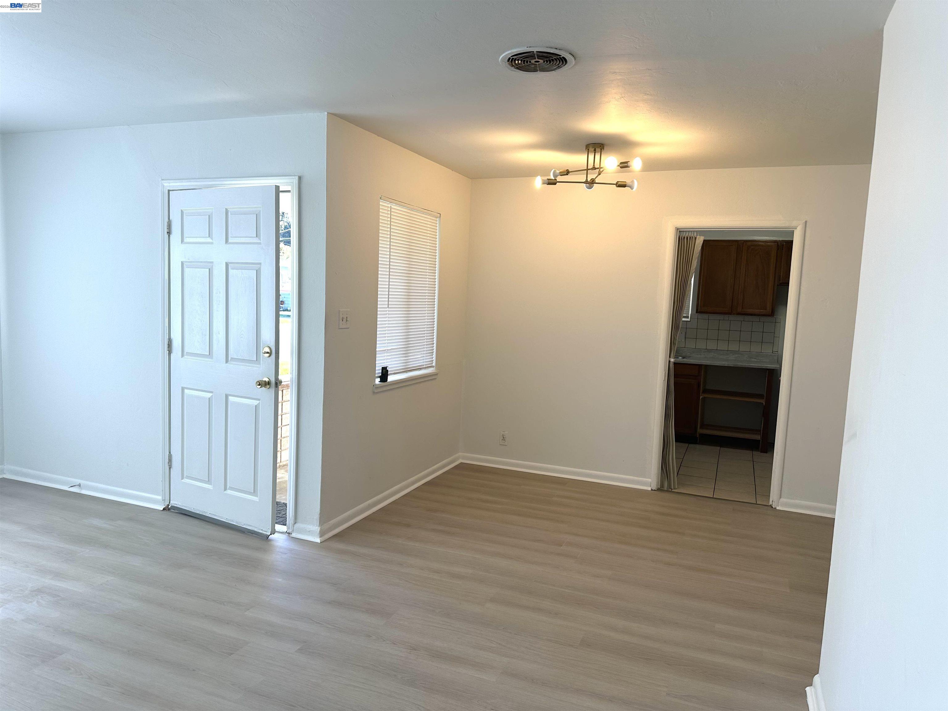 4363 Wesley Way El Sobrante, CA 94803 - Photo 6 of 11 an empty room with closet and a bathroom