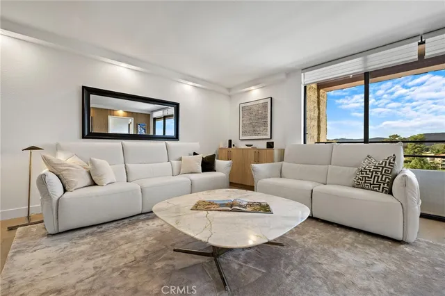 $498,000 | 24055 Paseo Del Lago, Unit 1063, Laguna Woods, CA 92637