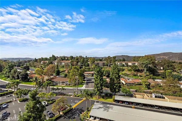 $449,000 | 24055 Paseo Del Lago, Unit 1063, Laguna Woods, CA 92637