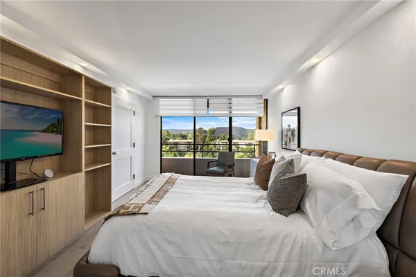 $449,000 | 24055 Paseo Del Lago, Unit 1063, Laguna Woods, CA 92637