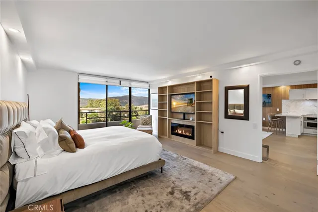 $498,000 | 24055 Paseo Del Lago, Unit 1063, Laguna Woods, CA 92637