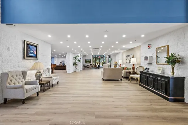 $498,000 | 24055 Paseo Del Lago, Unit 1063, Laguna Woods, CA 92637