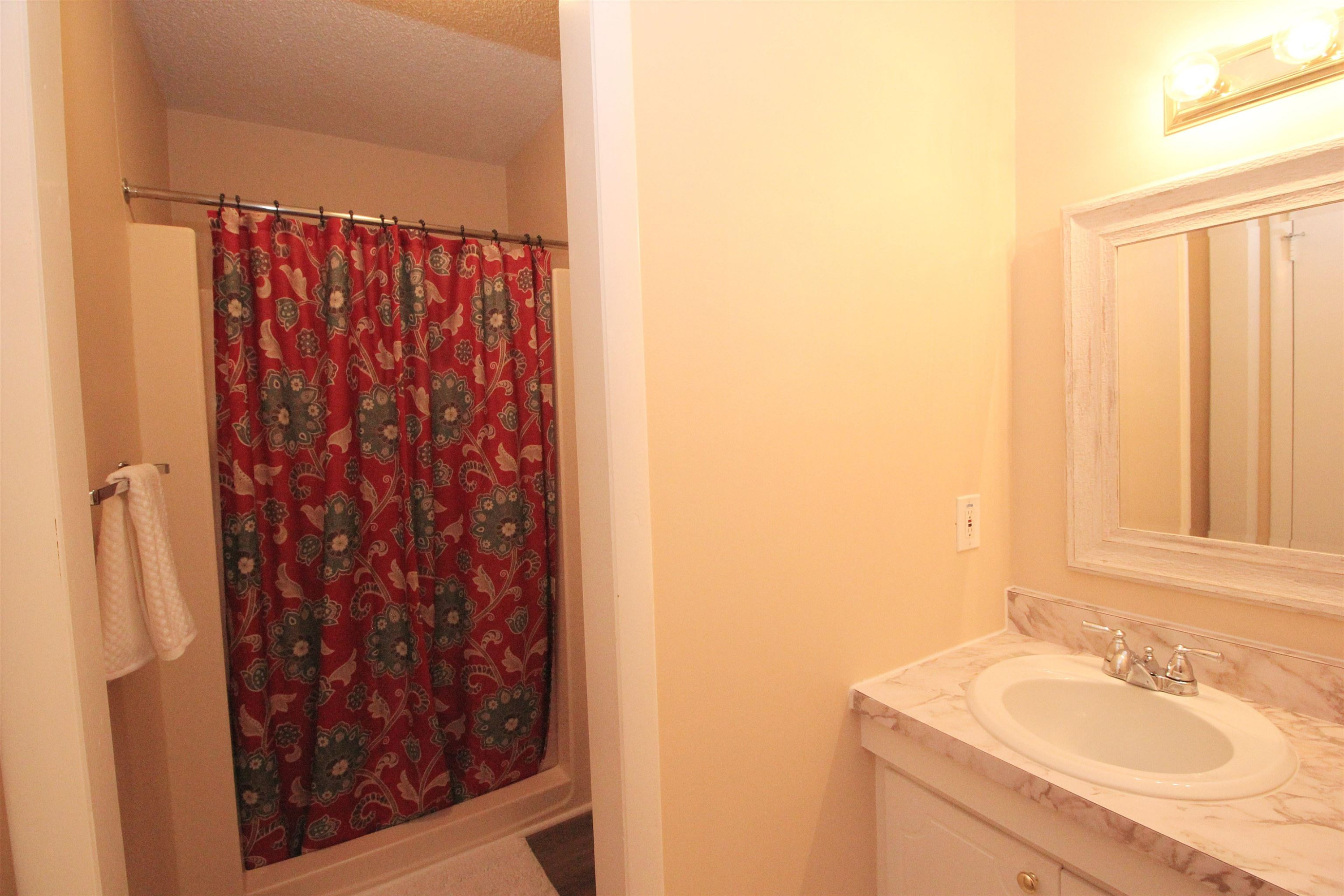 1204 Falls Church Road, Unit C Raleigh, NC 27609 - Photo 19 of 26 Photo 19