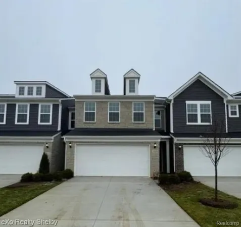 $3,000 | 1435 Arcadia Drive, Unit 4, Milford, MI 48381