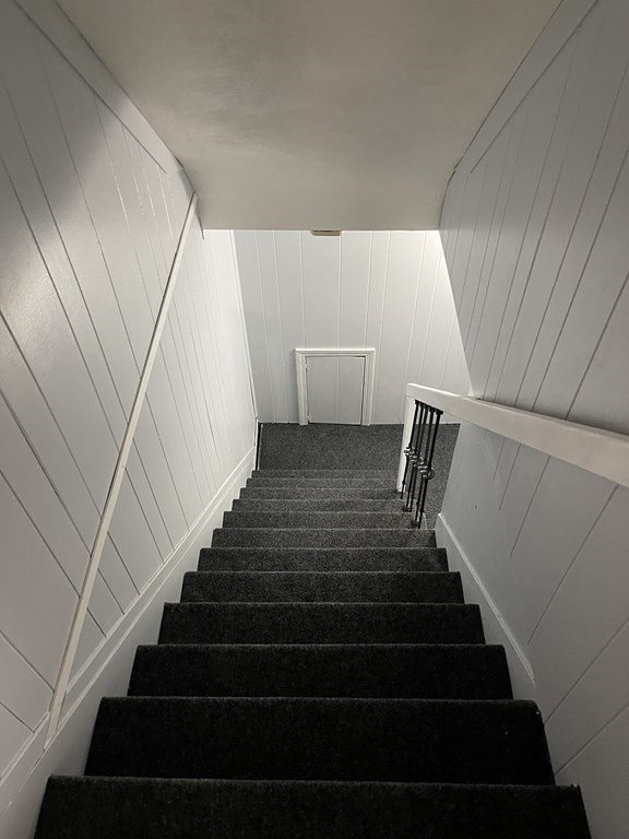 72 Longfellow Road Worcester, MA 01602 - Photo 26 of 36 a view of entryway