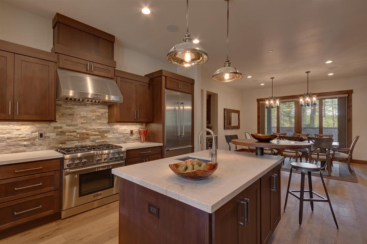 11239 Henness Road Truckee, CA 96161 - Photo 3 of 14