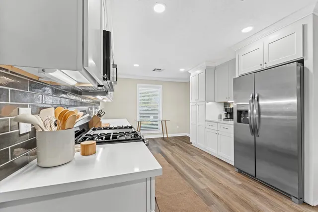 $345,000 | 710 North Kaufman Drive, Deer Park, TX 77536