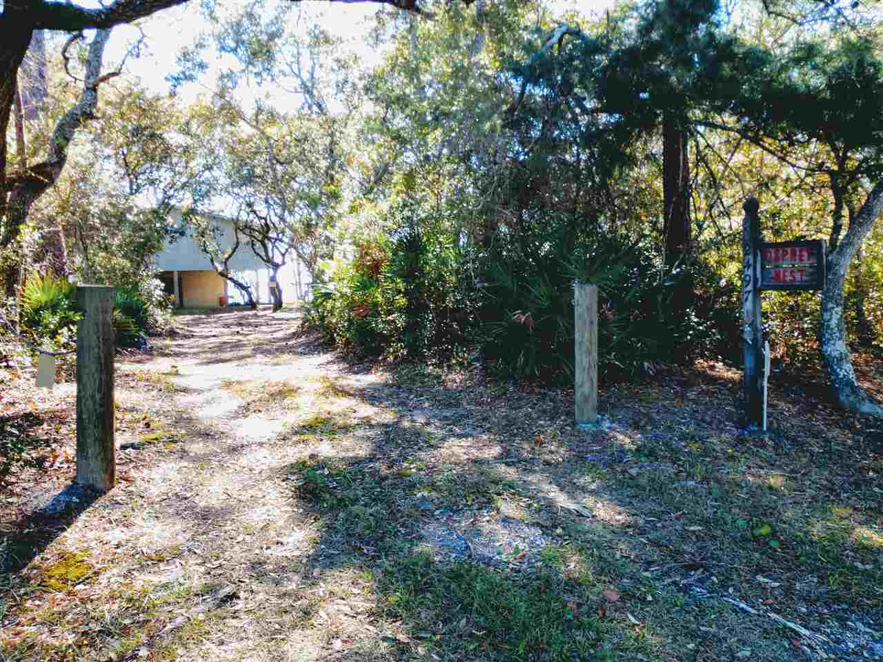 2497 Surf Road Panacea, FL 32346 - Photo 5 of 28 Gallery Image 5