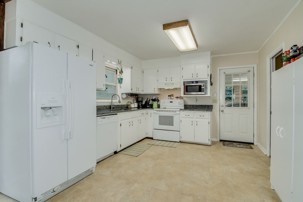 304 Haskell Road North Augusta, SC 29841 - Photo 8 of 28